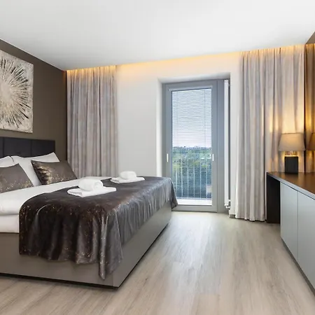 شقة فندقية Awam