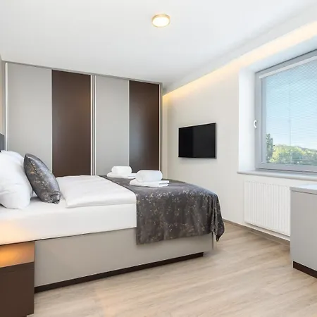 Awam شقة فندقية Hradec Králové