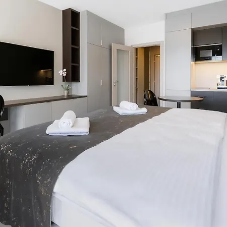 شقة فندقية Awam Hradec Králové